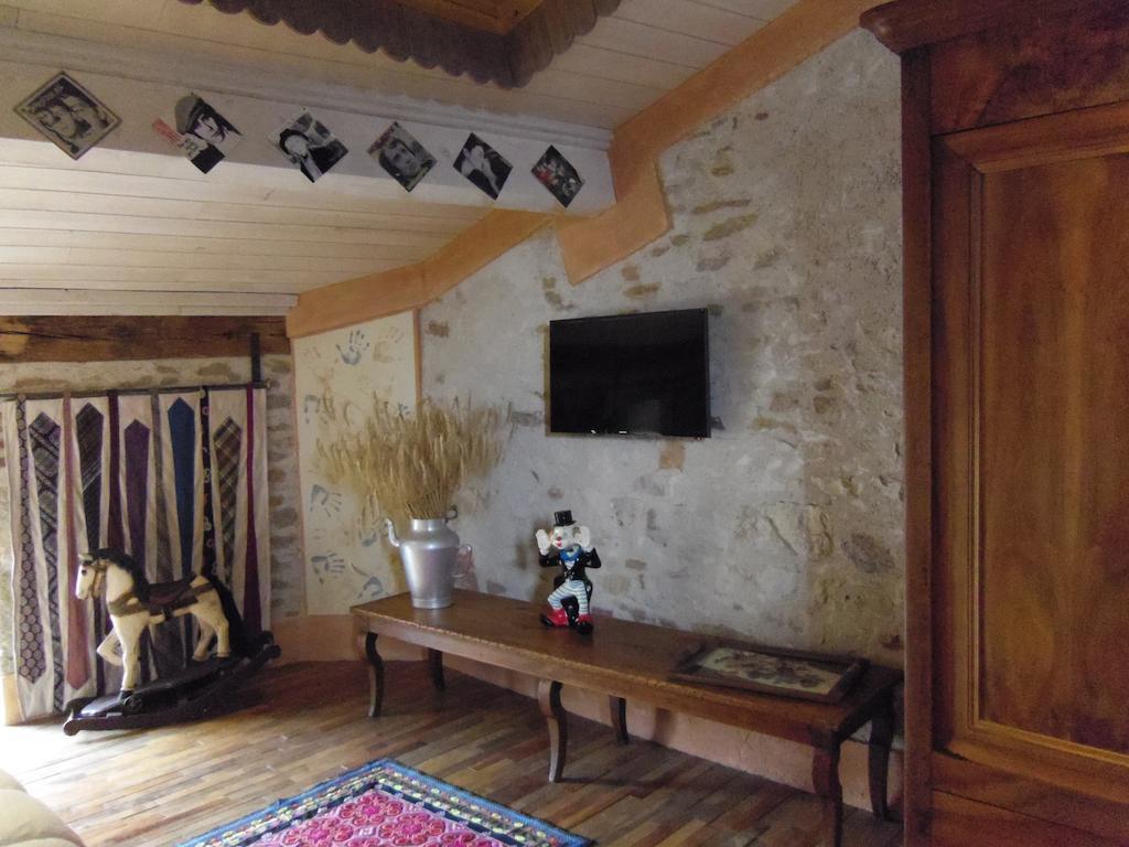 Place Des Nobles Bed & Breakfast Cuiseaux Room photo